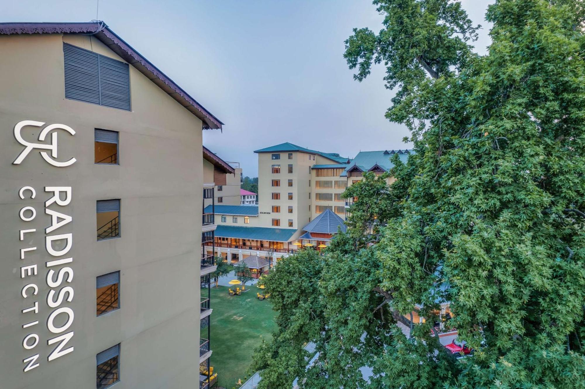 Radisson Collection Hotel & Spa, Riverfront Srinagar Exterior foto